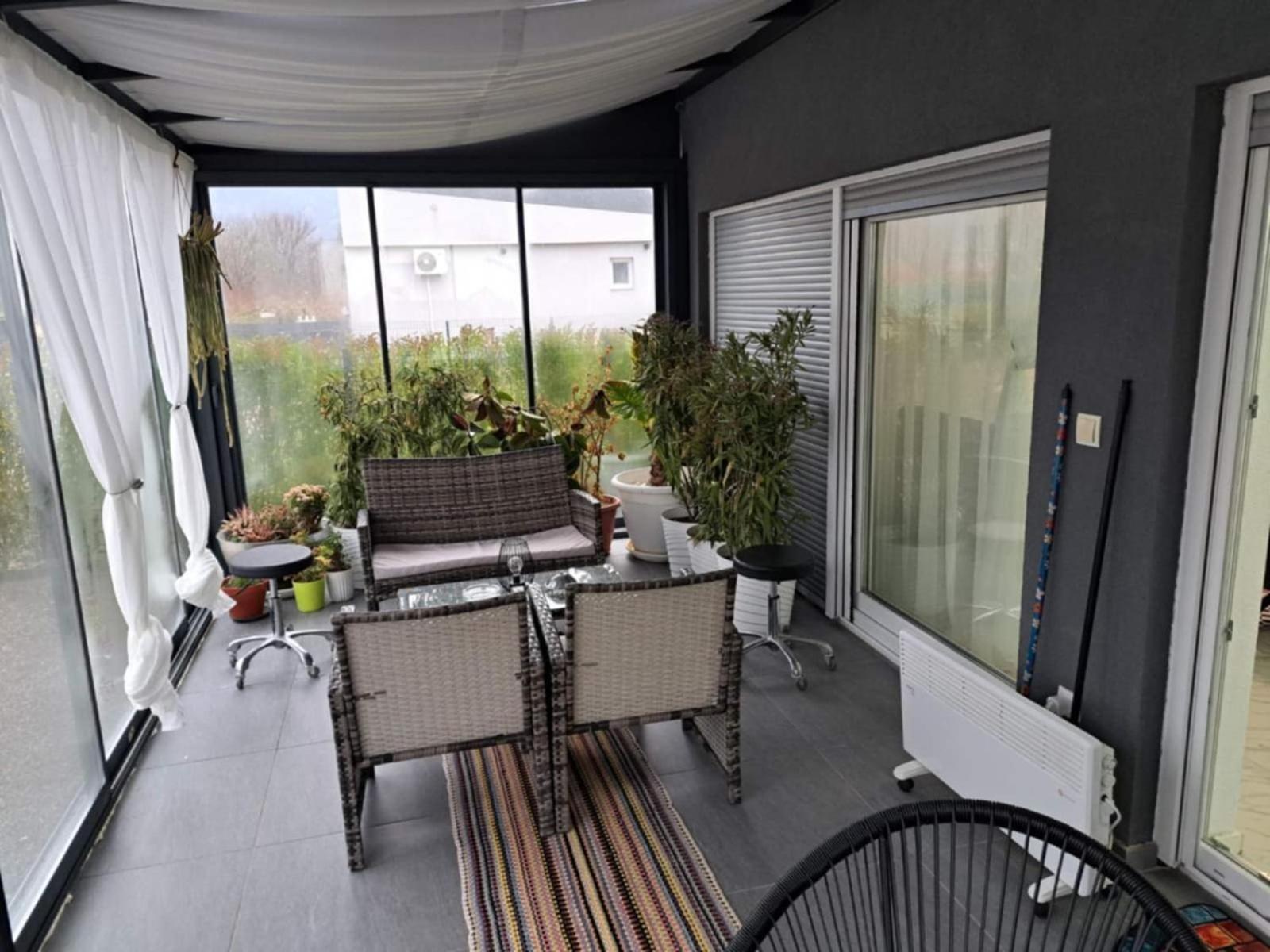 Am Una Lux House Bihac Exterior photo